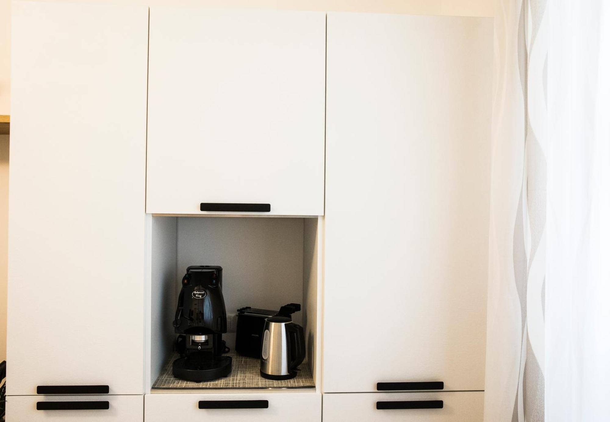 Appartement La Casa Di Ari à Naples Extérieur photo